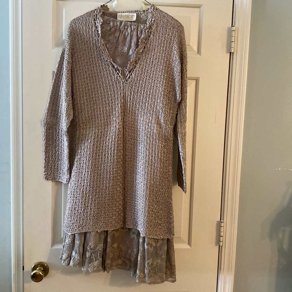 Beautiful Caron Joy top and skirt one size all